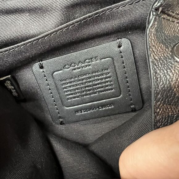 Coach Men's Hudson Small Pack In Signature Canvas - Picture 9 of 16